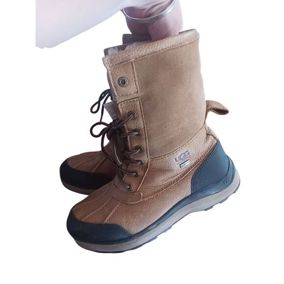 Ugg Australia 8 5 women's waterproof sherpa lined Adirondack - Picture 5 of 8